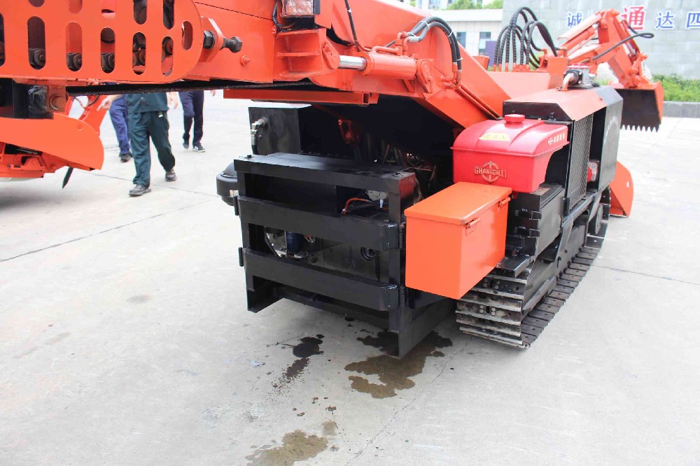 用戶實(shí)測：永力通扒渣機(jī)連續(xù)作業(yè)300小時(shí)無故障
