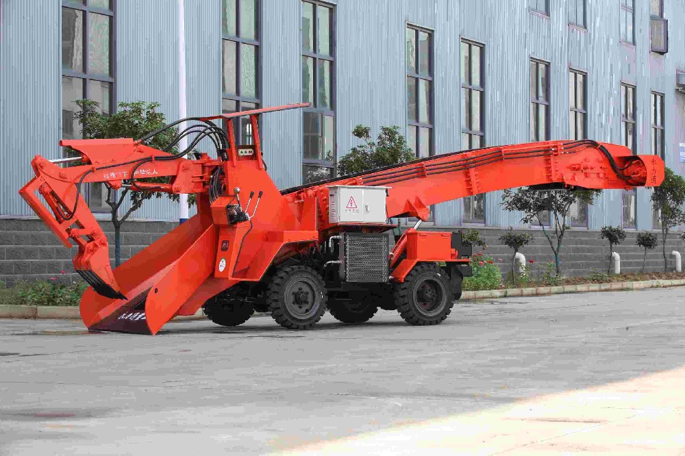 河南扒渣機履帶180型號優勢分析,耐用性如何?