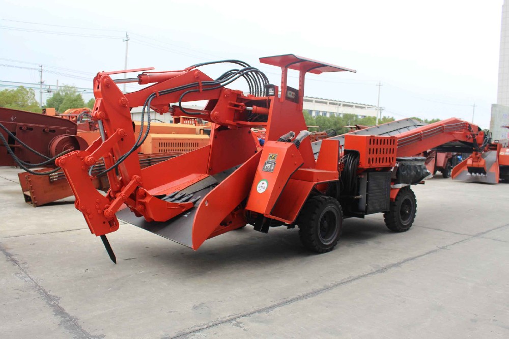 邵陽鏈軌式扒渣機配件更換后的性能提升