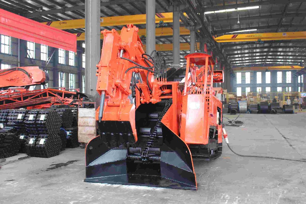 扒渣機(jī)在水利工程中的應(yīng)用：襄陽永力通公司的成功經(jīng)驗(yàn)
