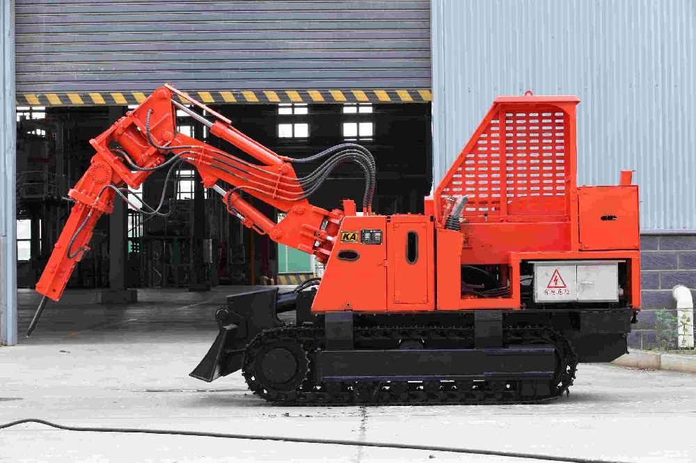 扒渣機在煤礦巷道掘進中的應用前景：為煤礦生產增添助力
